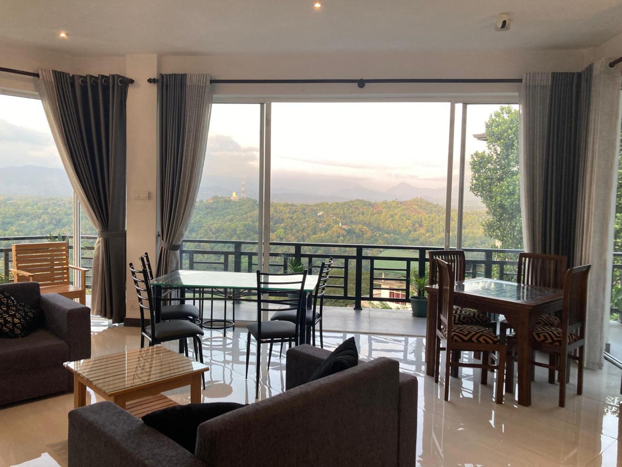 Dream House Residence 康提 外观 照片