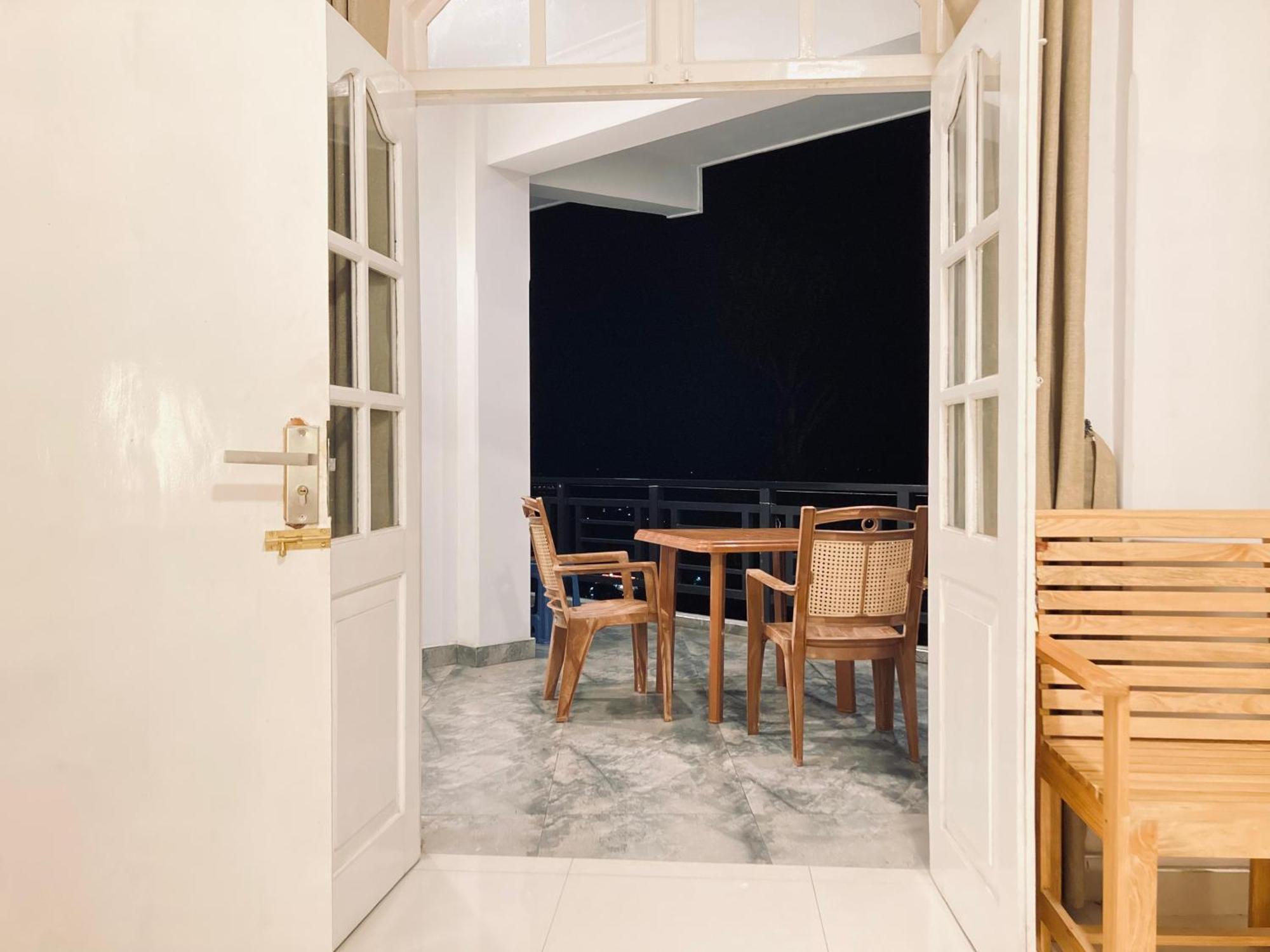 Dream House Residence 康提 外观 照片