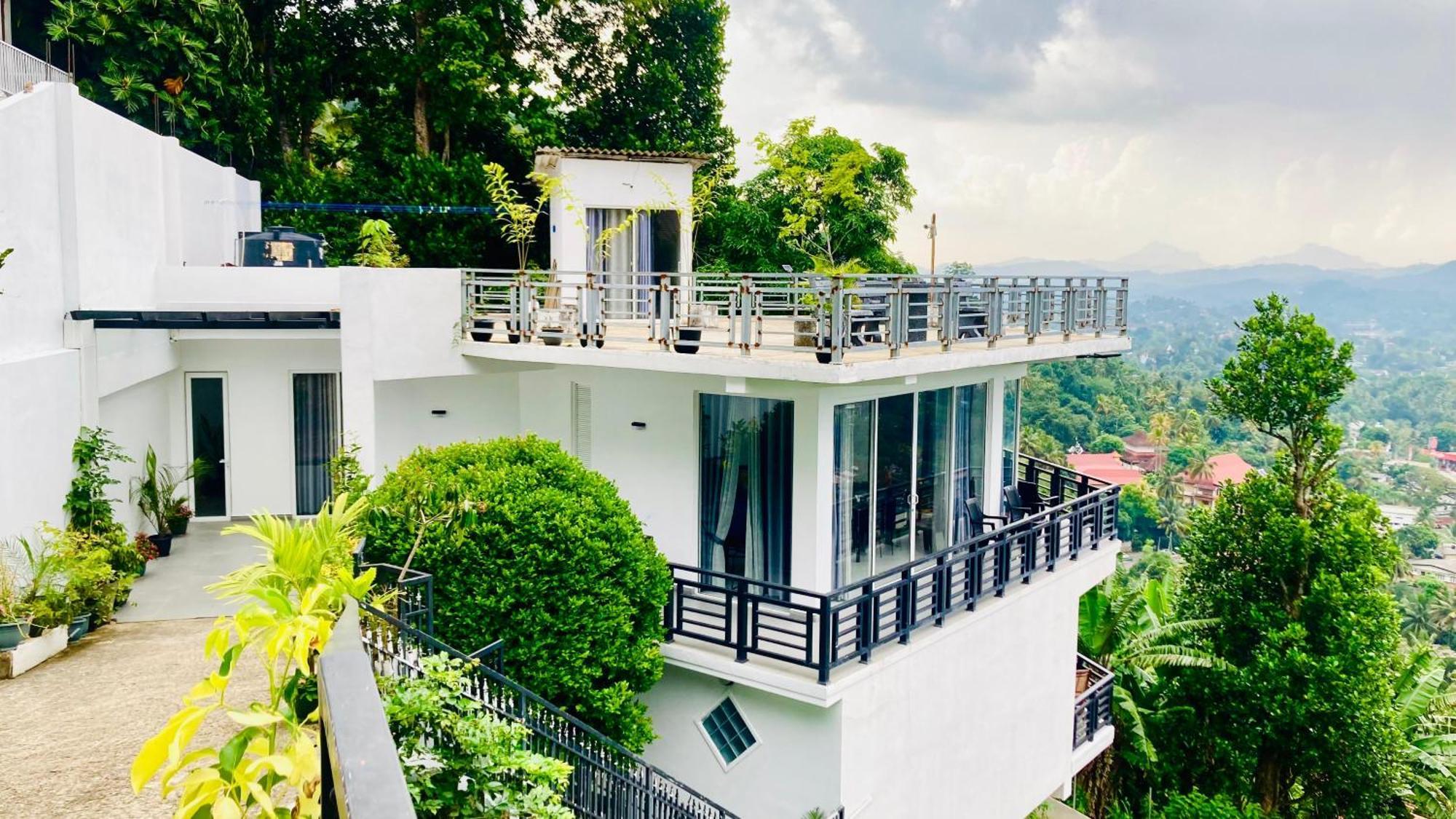 Dream House Residence 康提 外观 照片